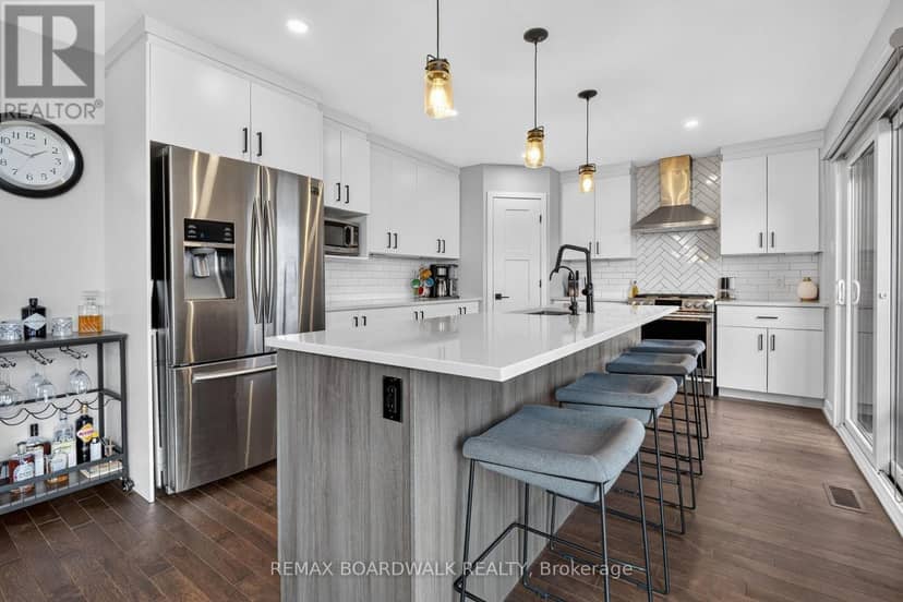 112 Argile Street — photo 13 of 40