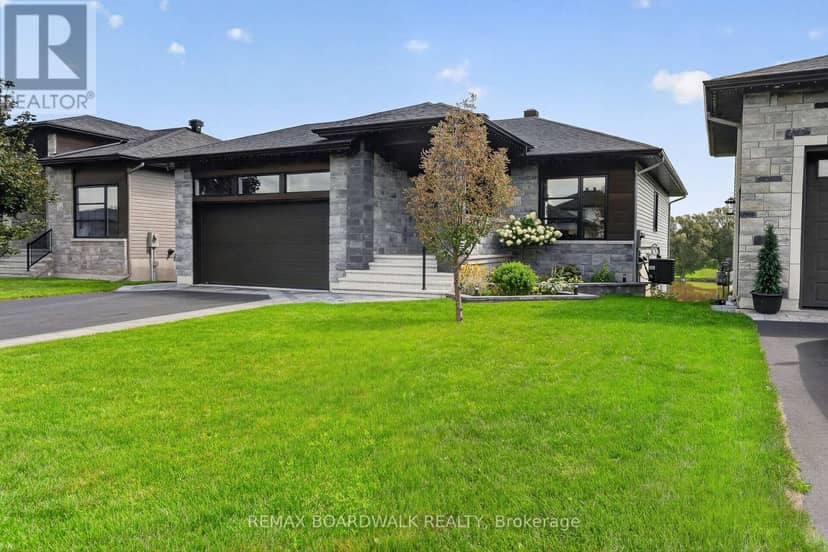 112 Argile Street, Casselman, photo 2