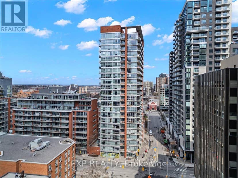 603 - 179 George Street — photo 1 of 32