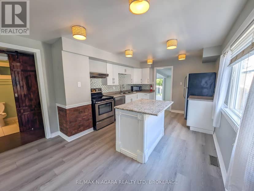 24 Churchill Street — photo 14 of 37