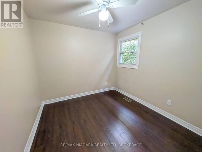 24 Churchill Street — photo 19 of 37