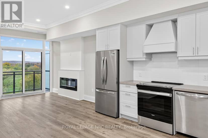 UP32 - 50 Herrick Avenue — photo 20 of 36