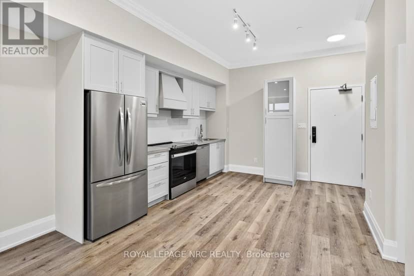 UP32 - 50 Herrick Avenue — photo 22 of 36