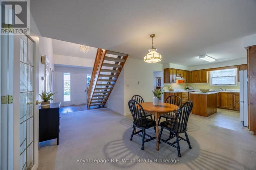7 Seres Drive — photo 10 of 32