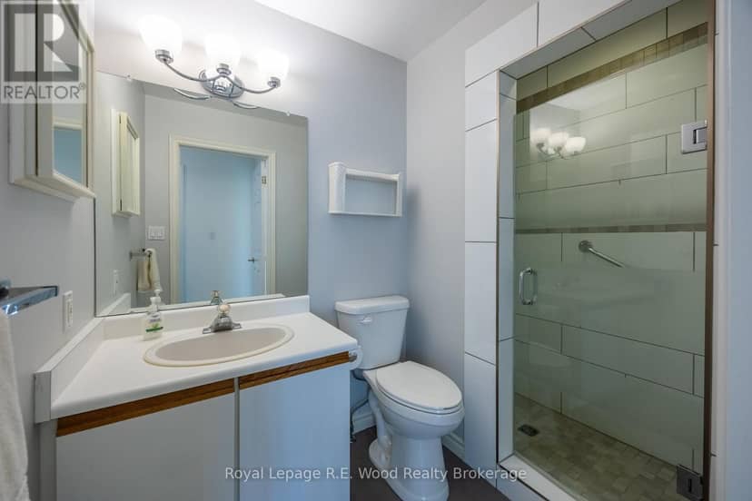 7 Seres Drive — photo 17 of 32