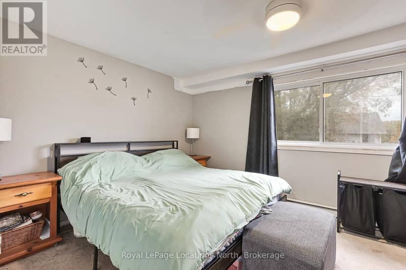 590 Tenth Street — photo 10 of 22