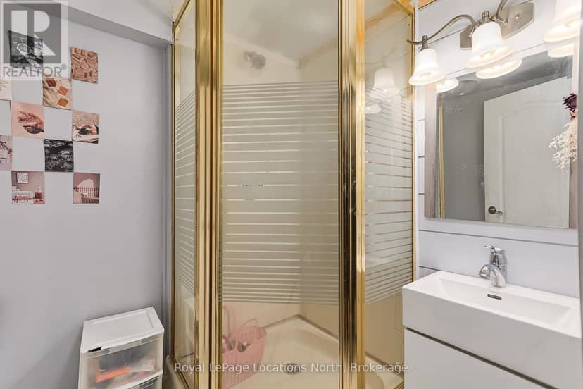 590 Tenth Street — photo 16 of 22