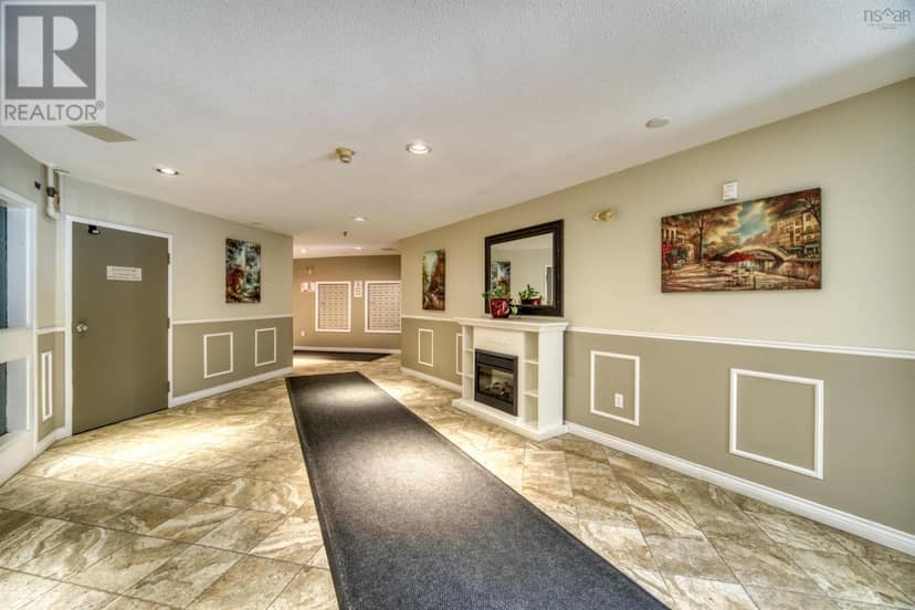 405 15 Langbrae Drive — photo 29 of 38