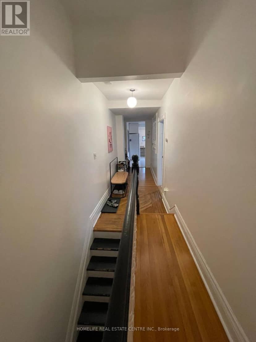 169 Gladstone Avenue — photo 17 of 40