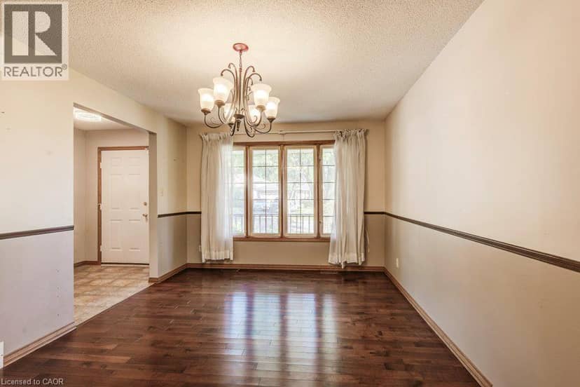 3 CORA Drive — photo 10 of 40