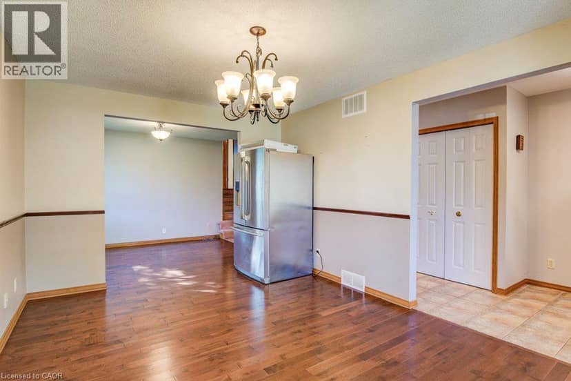 3 CORA Drive — photo 11 of 40