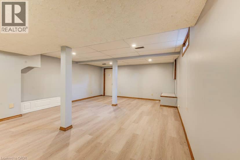 3 CORA Drive — photo 40 of 40