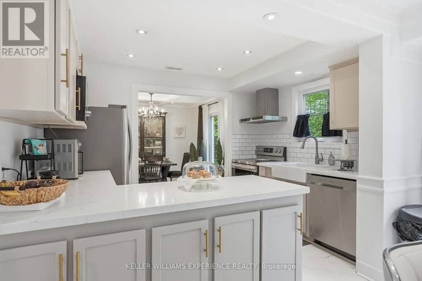2 Seeley Court — photo 11 of 40