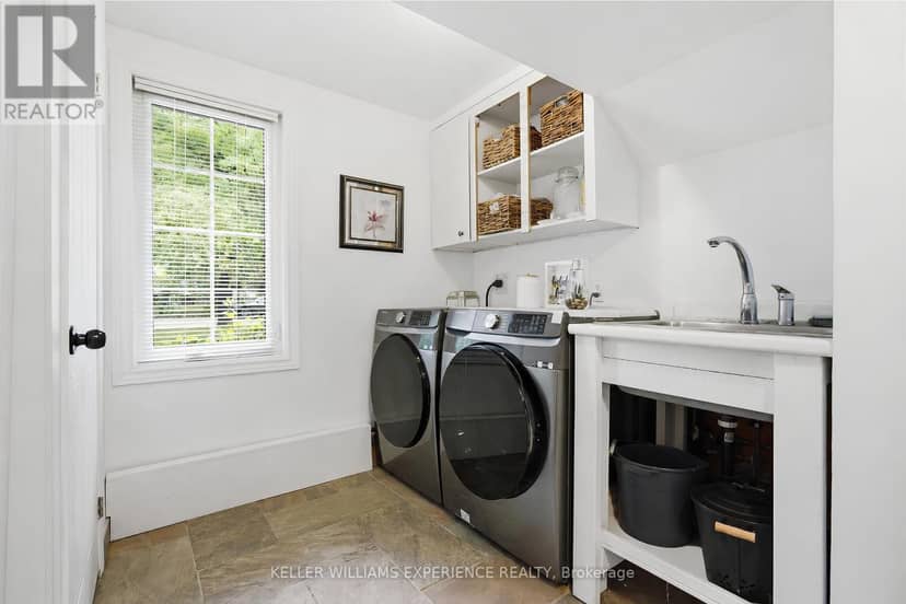 2 Seeley Court — photo 17 of 40