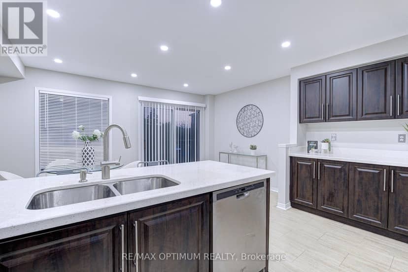 83 - 5030 Heatherleigh Avenue — photo 17 of 40
