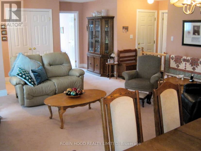 40 Dormer Road — photo 11 of 29