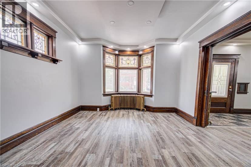 59 IRVIN Street — photo 11 of 40