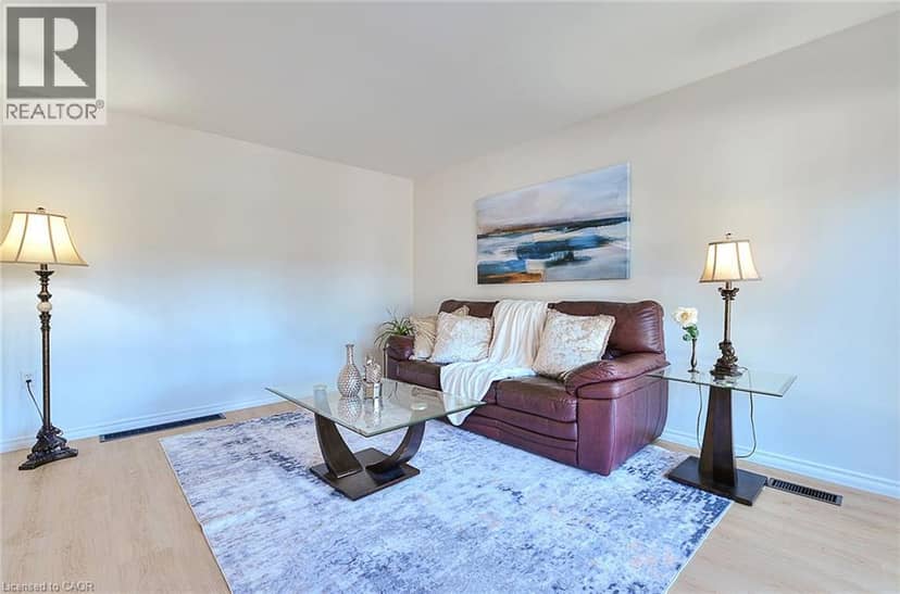 245 WEST 33RD Street — photo 4 of 24
