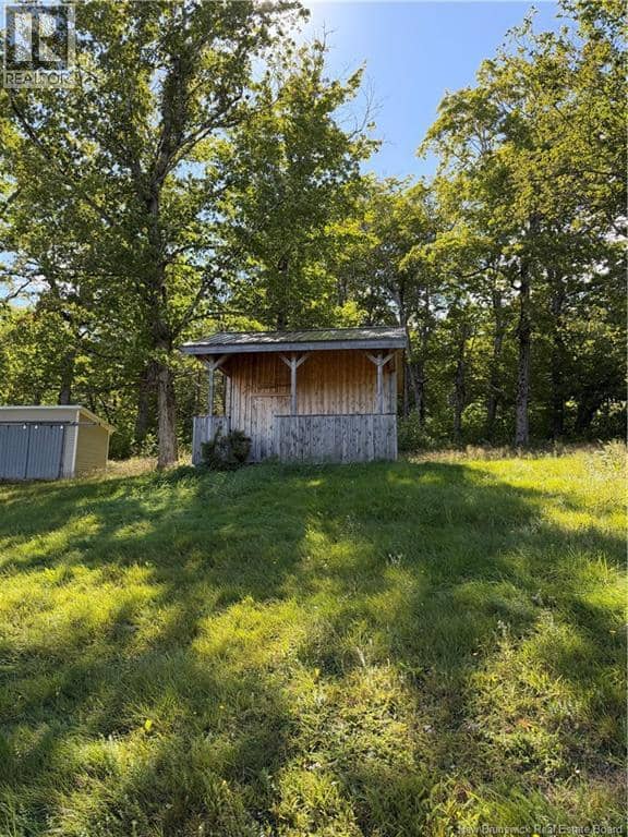 Sugar Camp Hillside — photo 5 of 17