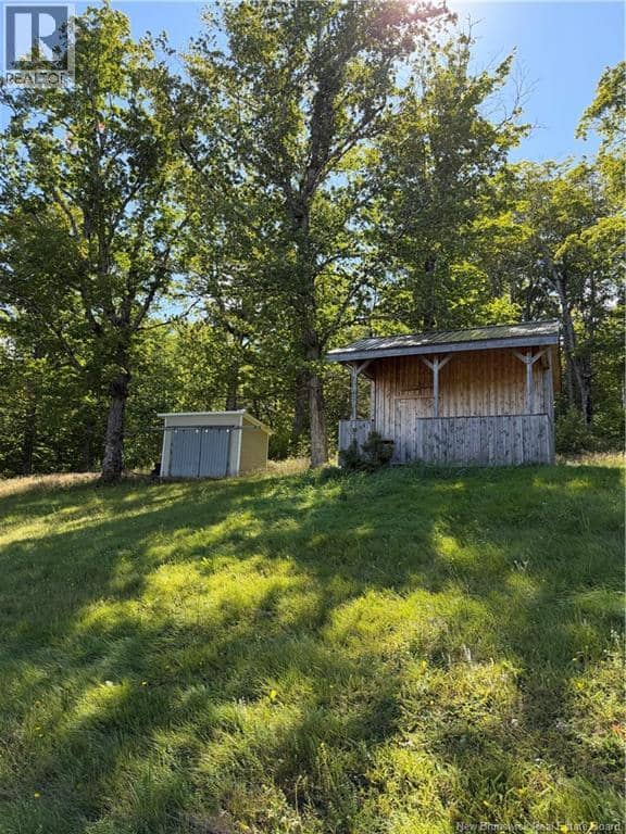 Sugar Camp Hillside — photo 6 of 17