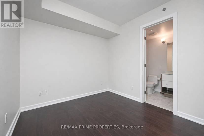 506 - 300 Lisgar Street — photo 18 of 34