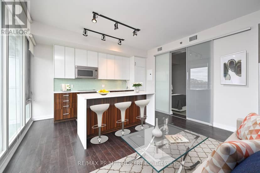 506 - 300 Lisgar Street — photo 8 of 34