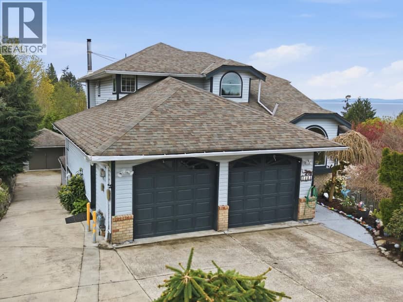 1481 SHAUGHNESSY PLACE, Gibsons
