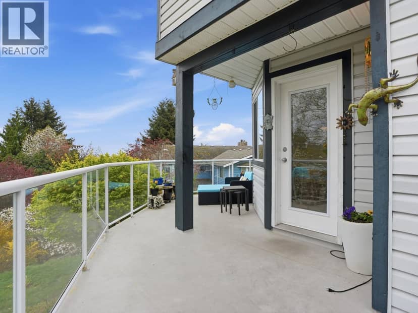 1481 SHAUGHNESSY PLACE, Gibsons, photo 8