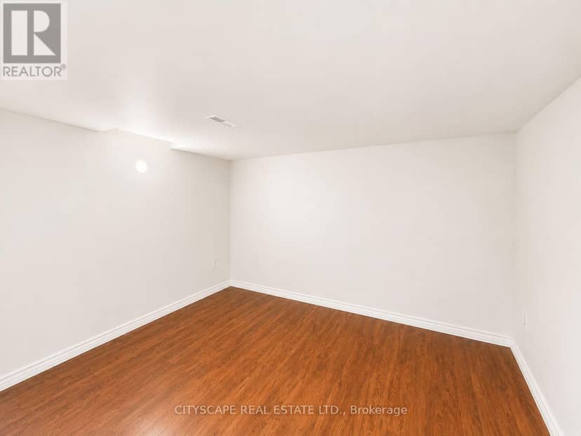 116 Emery Hill Boulevard — photo 39 of 40