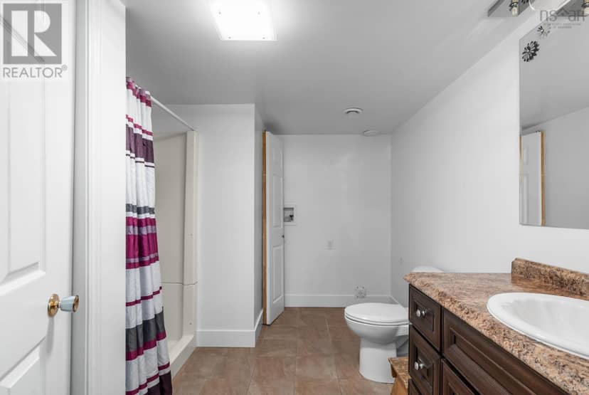 122 Victoria Street — photo 26 of 34