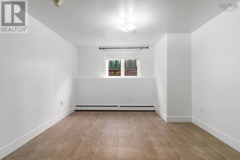 122 Victoria Street — photo 27 of 34