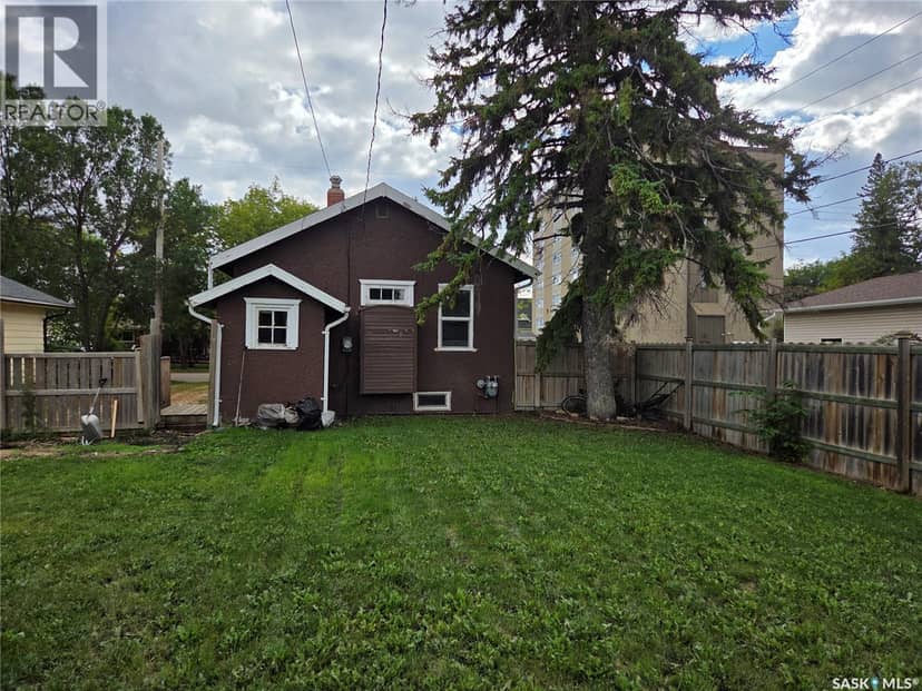 1001 104th AVENUE, Tisdale