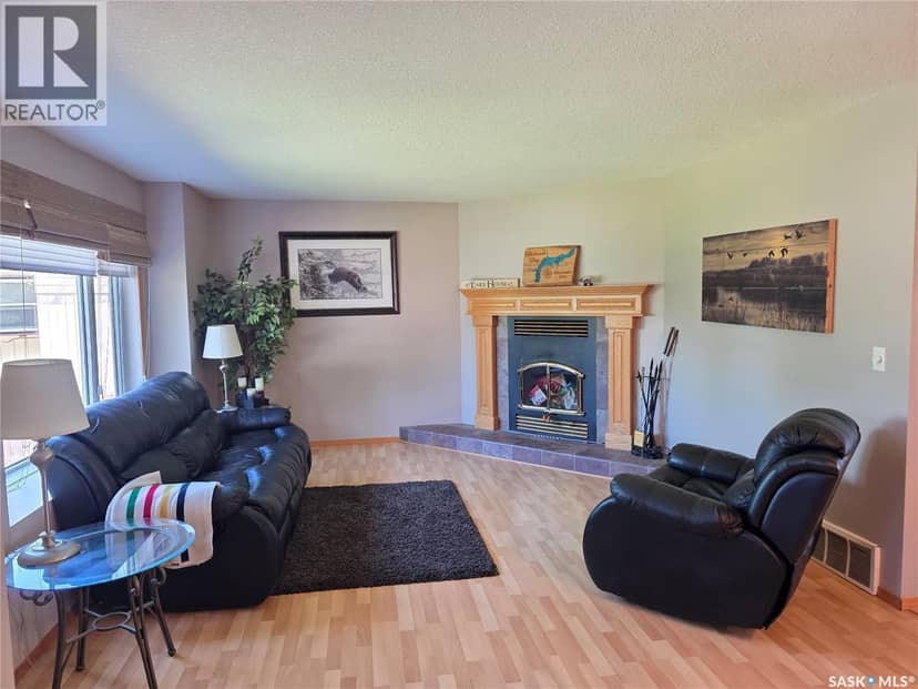 218 Ruby DRIVE — photo 7 of 40