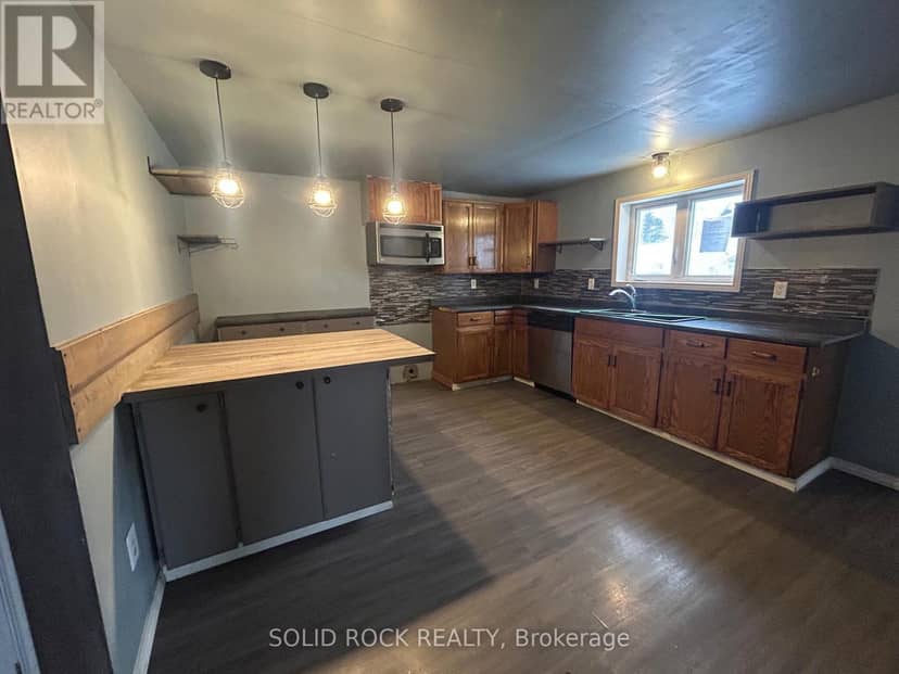 20 Main Street, Kirkland Lake, photo 4