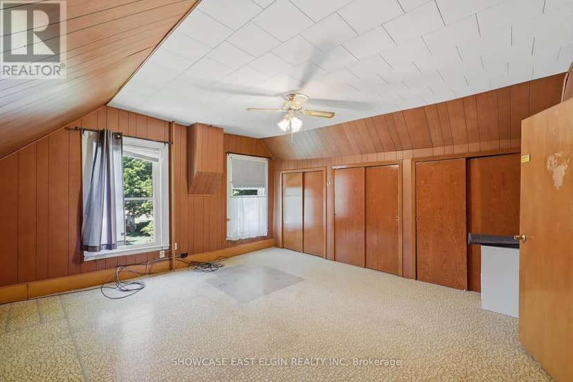 212 Sydenham Street E — photo 28 of 37
