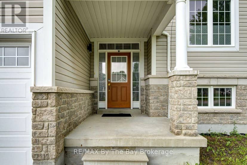 11 Grand Poplar Lane — photo 4 of 36