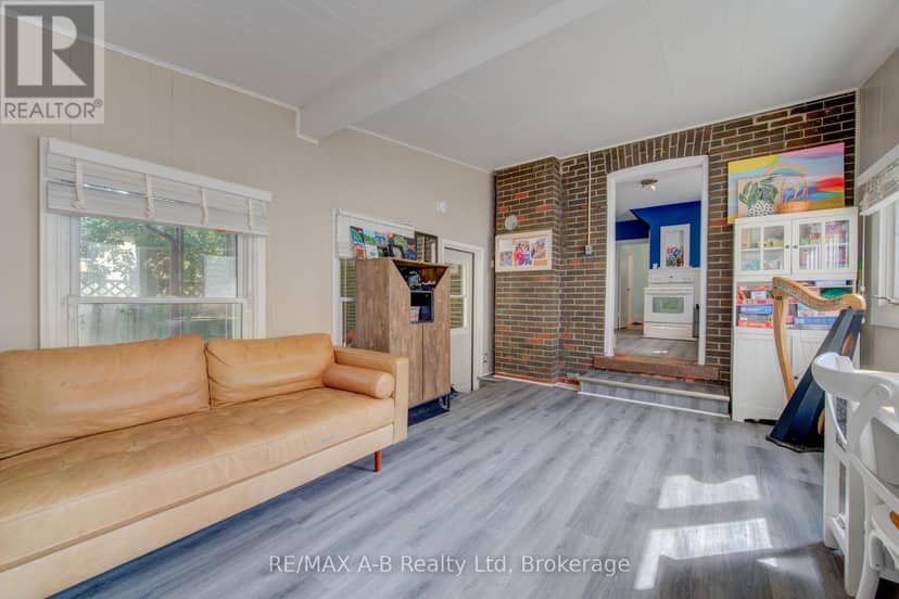 31 John Street — photo 21 of 40