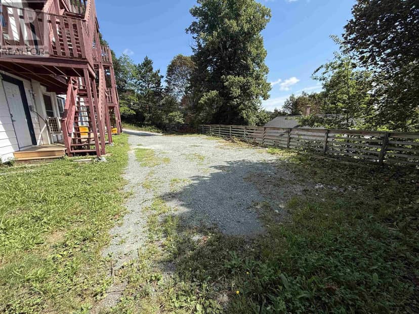 6&8 Tulip Street — photo 26 of 26