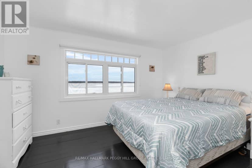 1449 Champlain Road — photo 8 of 34