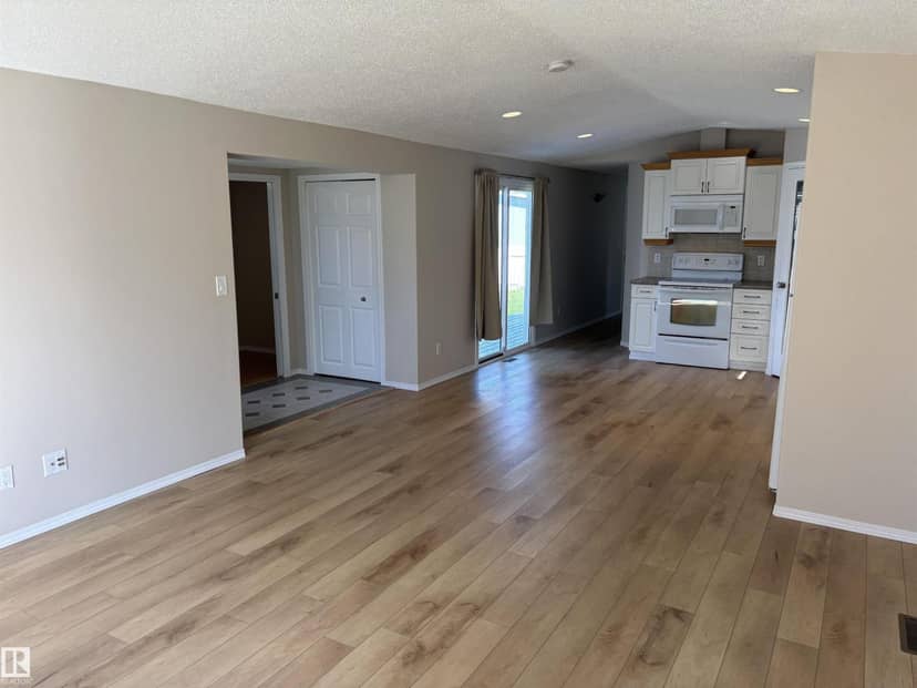 56 Rim RD NW — photo 13 of 37