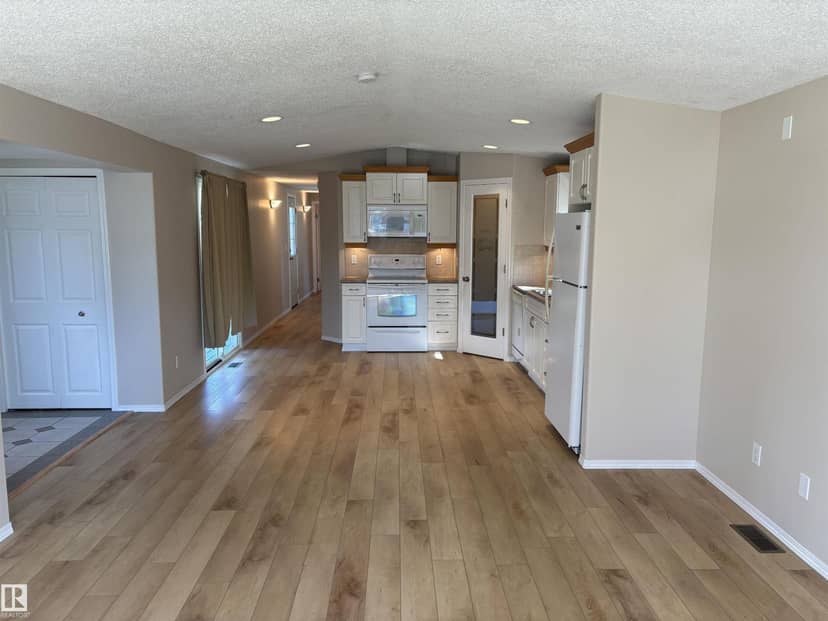 56 Rim RD NW, Edmonton, photo 6