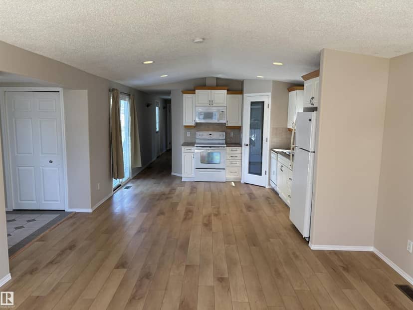 56 Rim RD NW, Edmonton, photo 8