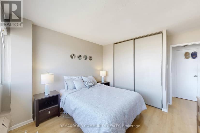 2108 - 735 Don Mills Road — photo 16 of 31