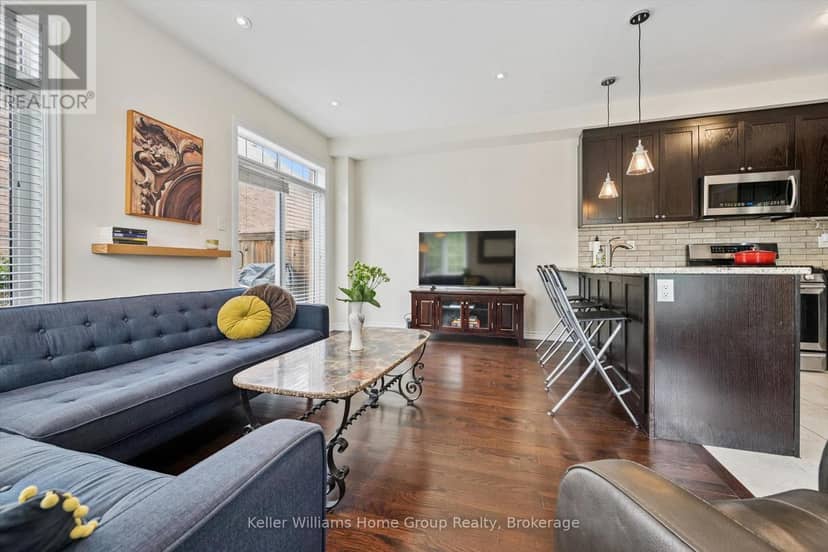 61 Ridgegate Crescent — photo 16 of 40