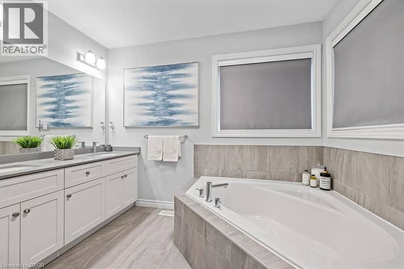 4040 STADELBAUER Drive — photo 21 of 40