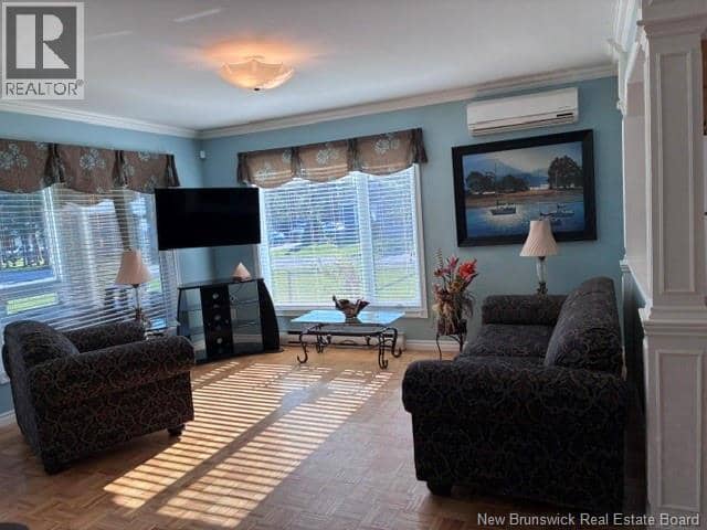 63 Parise Street, Caraquet, photo 5