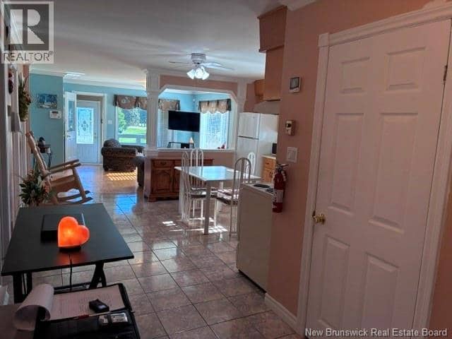 63 Parise Street, Caraquet, photo 8