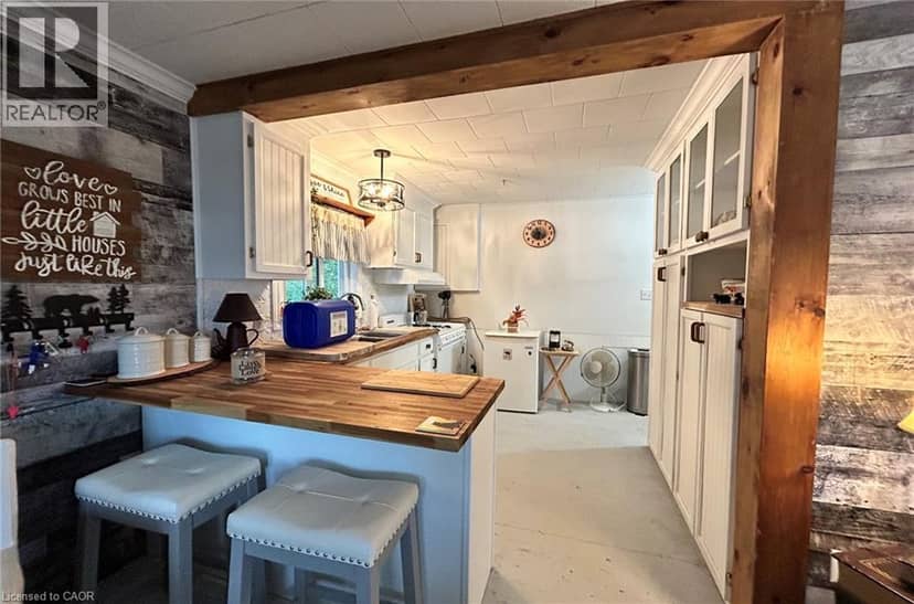 354 BRENNAN HARBOUR Road — photo 9 of 28