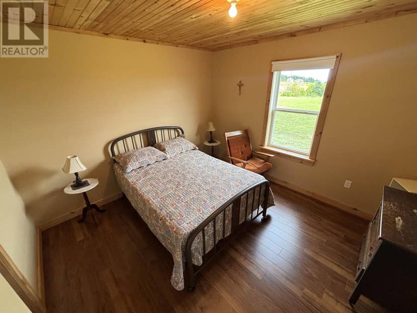 39 Ray Way — photo 10 of 15