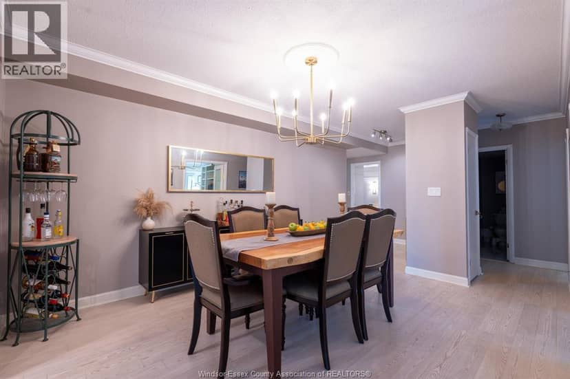 5125 Riverside DRIVE East Unit# 204 — photo 9 of 40